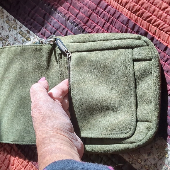 TRAVELON* faux suede sage green crossbody/belt bag w/adj. straps, pouches - Picture 5 of 16